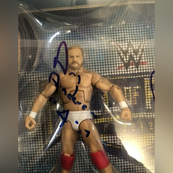 Autographed 2012 HALL OF FAME ELITE FOUR HORSEMAN 4 FIGURE PACK (DAMAGED!!) - Picture 3 of 7